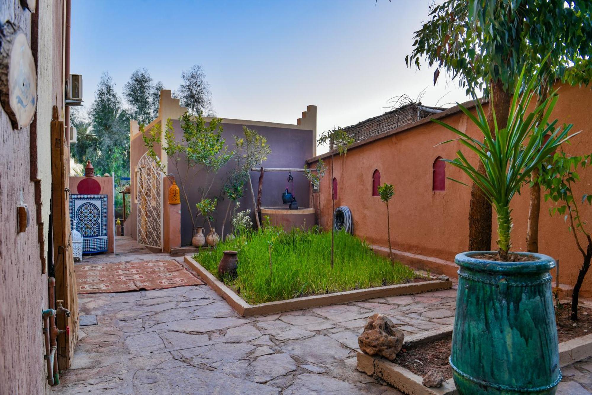 Riad Dar Bab Todra Tinghir Esterno foto